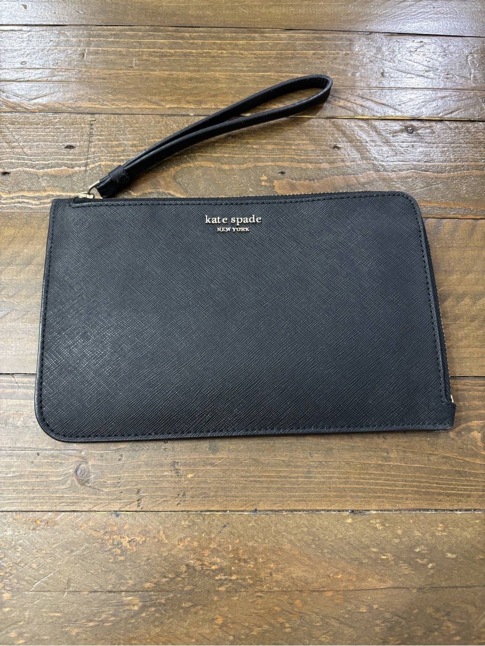 Kate Spade New York Cameron Medium L-Zip Wristlet